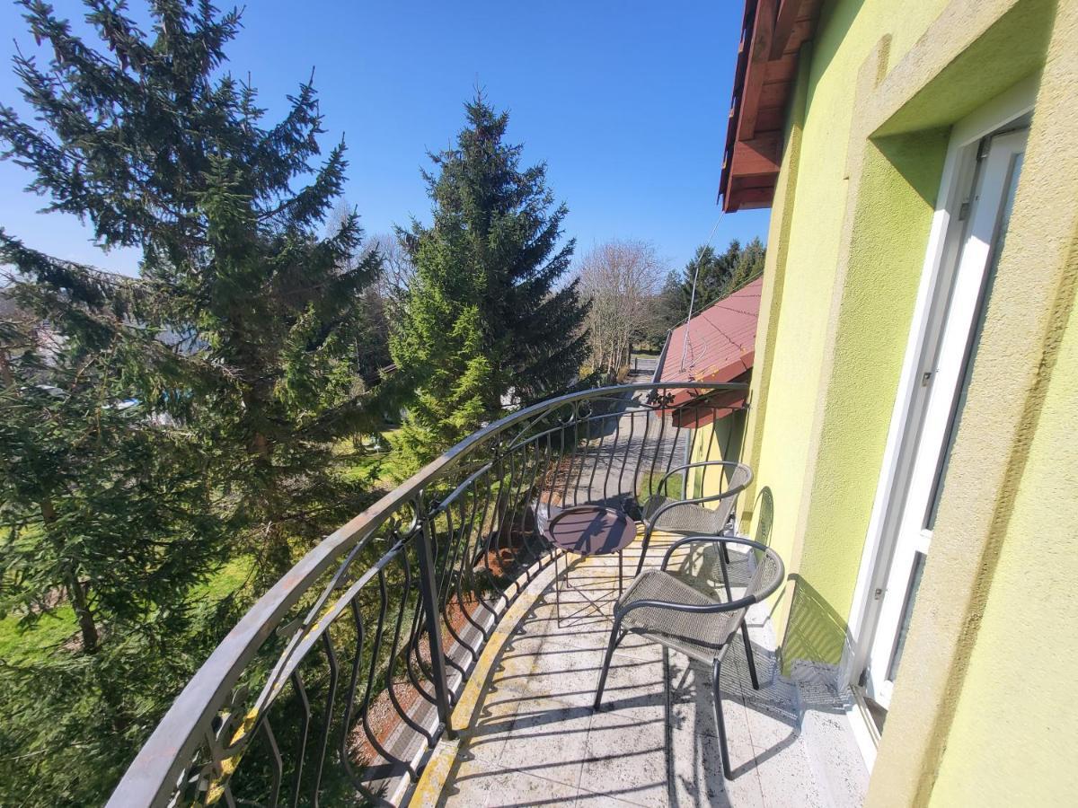 Apartamenty Zabcia Грзибово Экстерьер фото